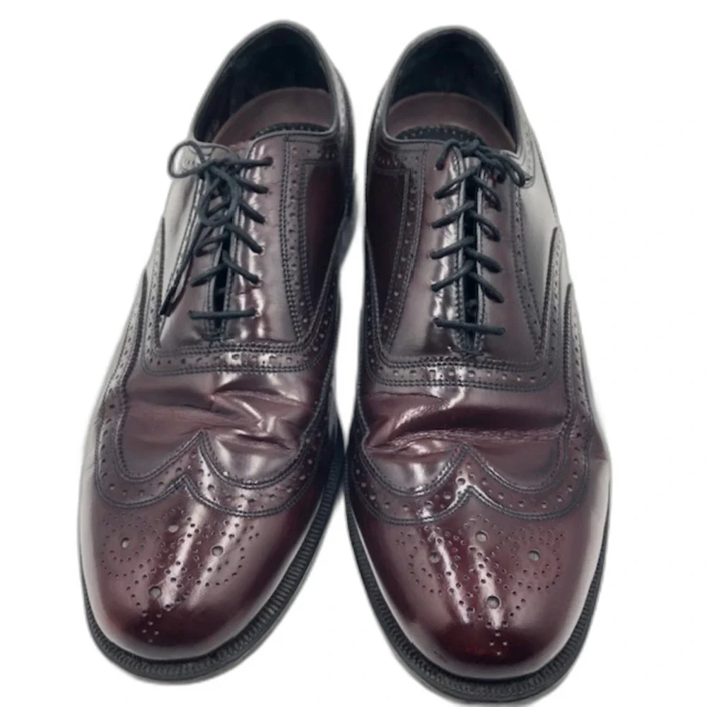 Florsheim Men’s Burgundy Leather Wingtip Oxfords Size 12D Vintage
